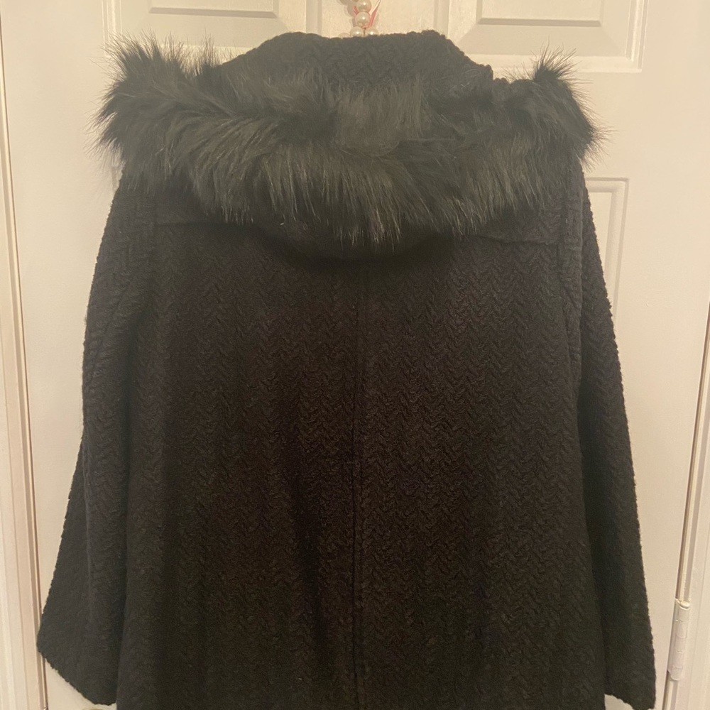 Black winter Jacket - Picture 7 of 13
